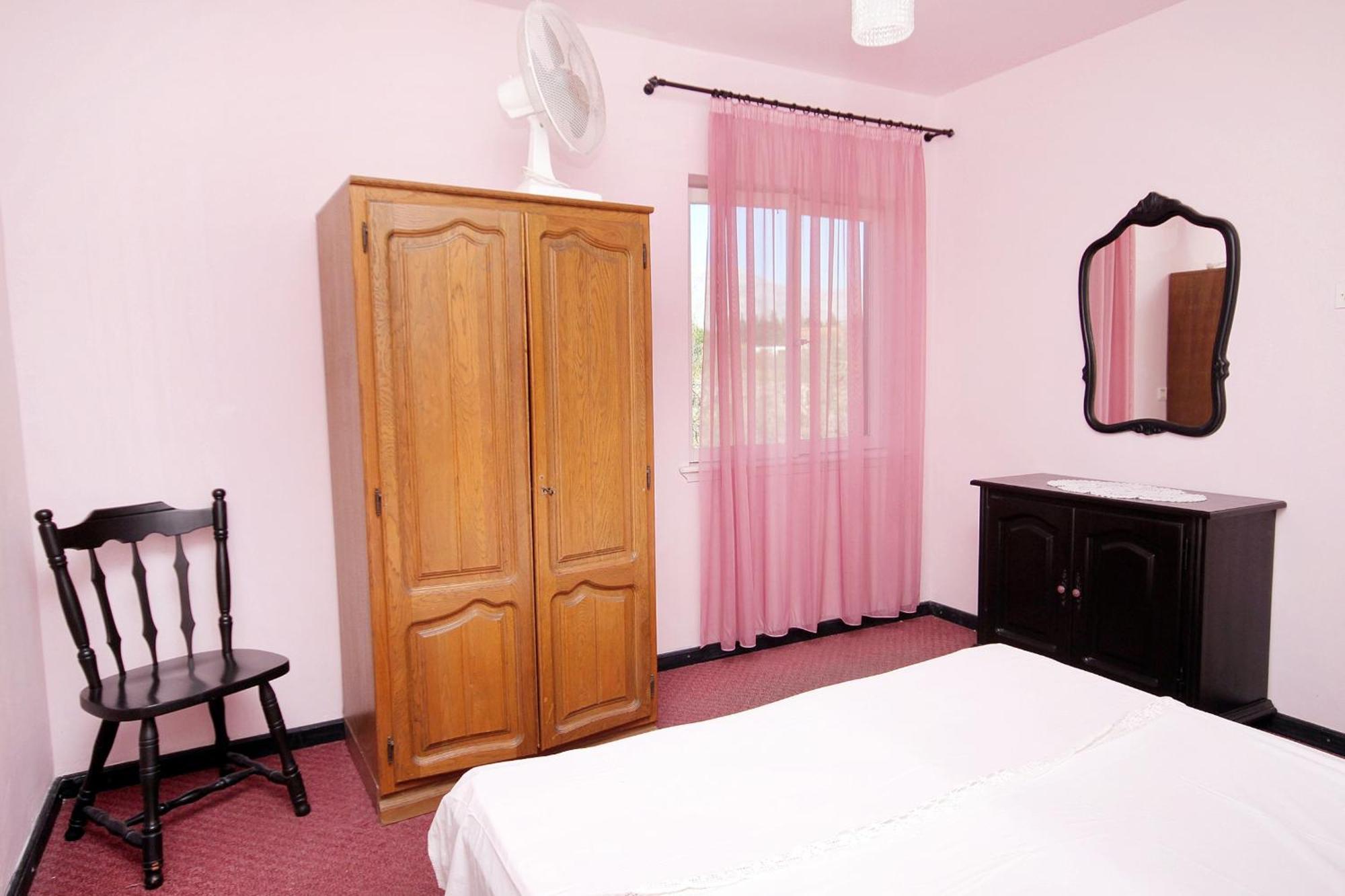Apartments And Rooms By The Sea Sucuraj, Hvar - 4029 Room photo